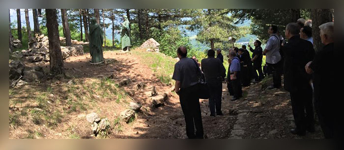 12 GIUGNO: ESERCIZI SPIRITUALIA CASTELPETROSO - presiede S.E. Mons. Visco